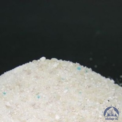 Удобрение комплексное минеральное с микроэлементами: КМУС-2 N-P-K+Mg+Мэ 14-16-18+0,5+Мэ купить в Ялте